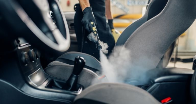 شركة بروفيشنال: متخصصون في غسيل السيارات المتنقلة بالبخار في جنوب الرياض